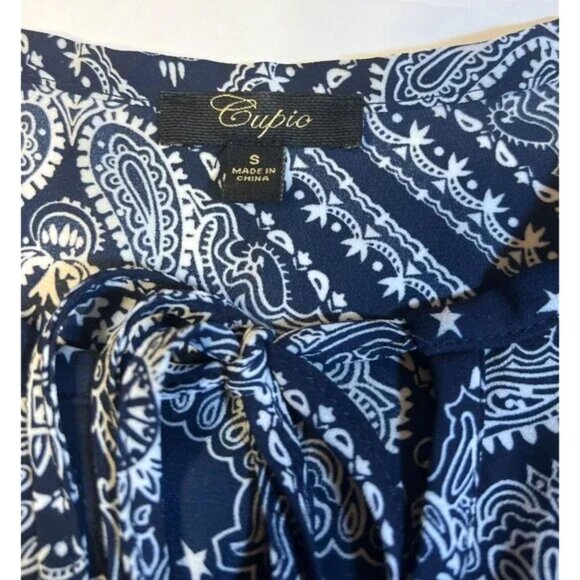 Cupio Navy Bandana Paisley Star Print Tie Neck Cap Sleeve Top Size Small - Picture 9 of 9